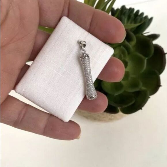 Breuning Nordstrom Crystal Oblong Pendant .925 Silver New - Picture 7 of 8